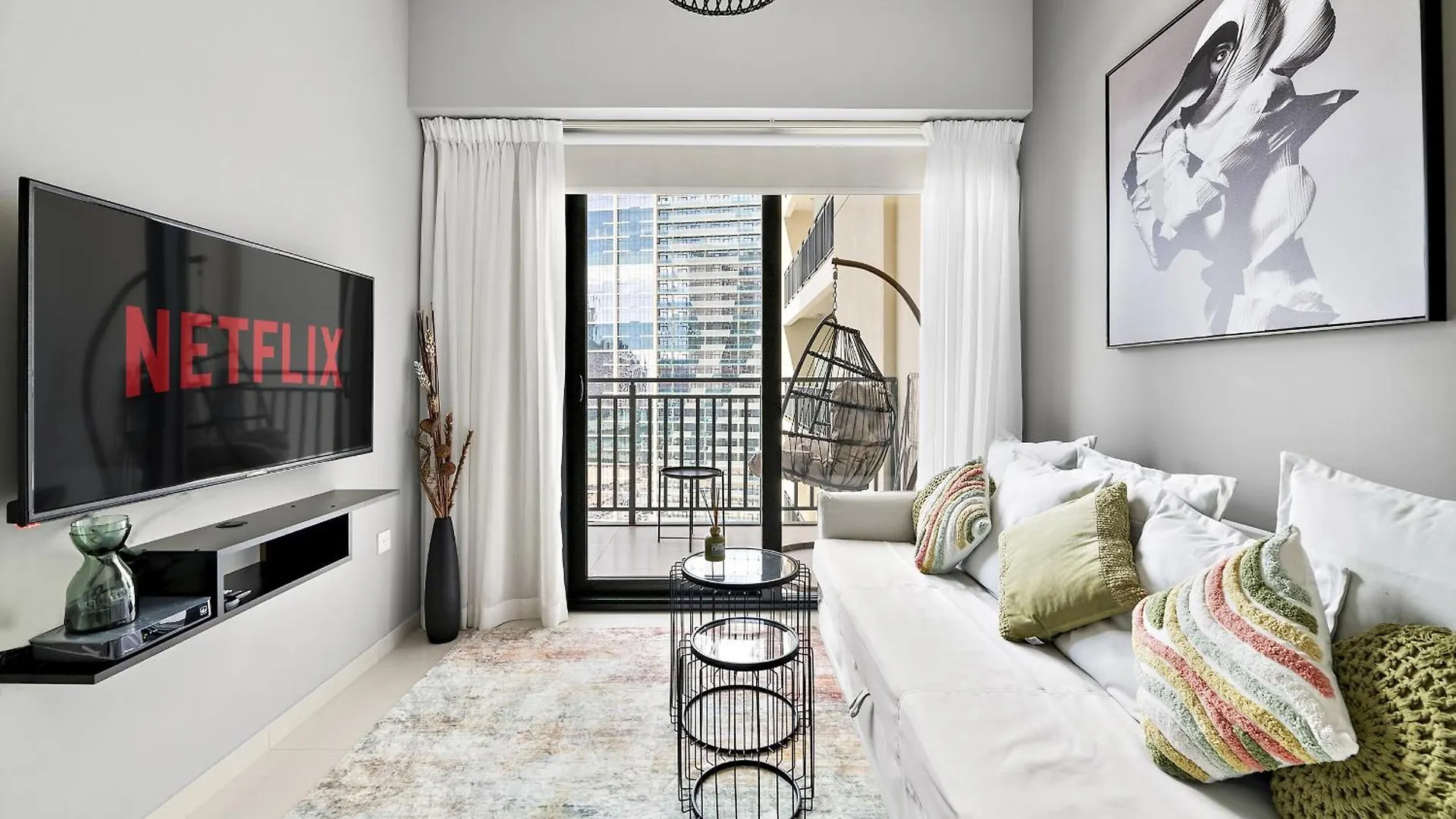 Vayk - Stylish One Bedroom In Business Bay Dubai
